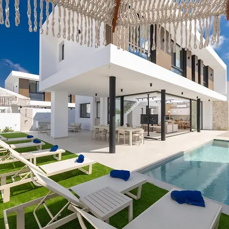 Villa Ocean Whispers Paralimni